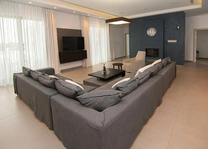 Seafront Layla By Ruidoso Luxury Villa